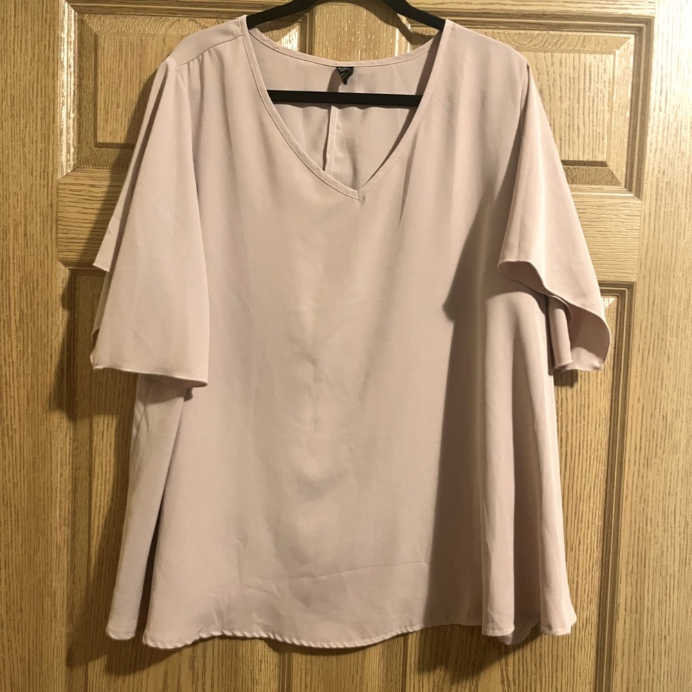 Flowy pink top